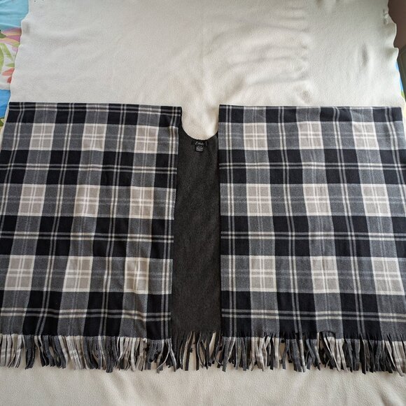 EStudio Women's One Size Poncho Wrap Shawl Reversible Black White Fringe Plaid - Picture 2 of 16